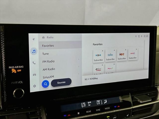 2026 Toyota Sienna XLE 8 Passenger