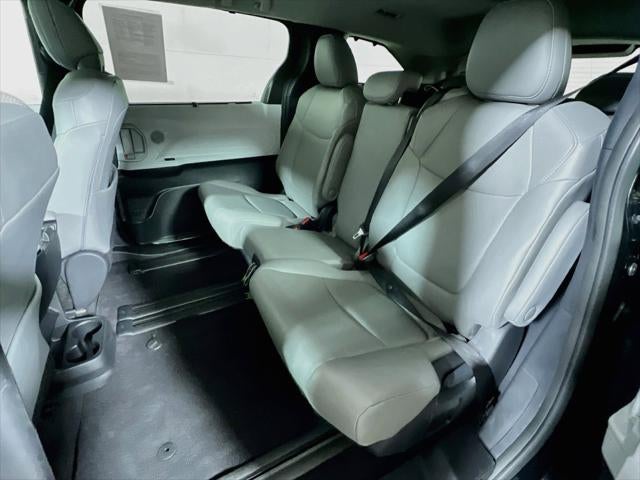 2026 Toyota Sienna XLE 8 Passenger