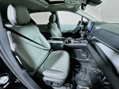2026 Toyota Sienna XLE 8 Passenger