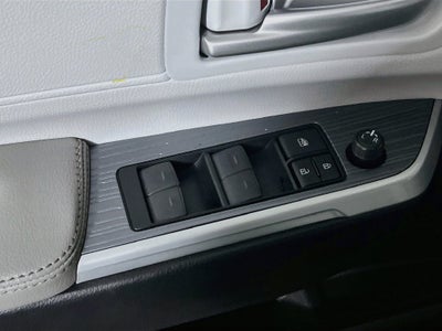 2026 Toyota Sienna XLE 8 Passenger