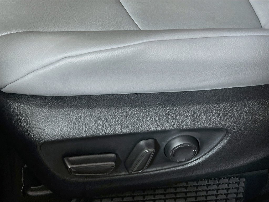 2026 Toyota Sienna XLE 8 Passenger