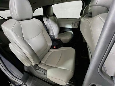 2026 Toyota Sienna XLE 8 Passenger