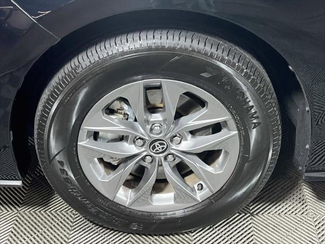 2026 Toyota Sienna XLE 8 Passenger