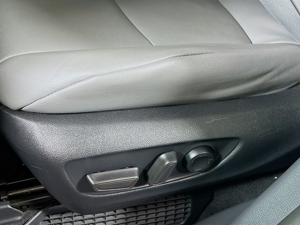 2024 Toyota Sienna XLE - Photo 17