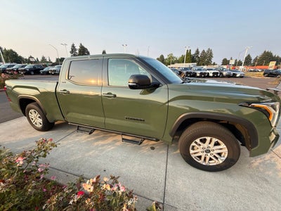 2022 Toyota Tundra SR5