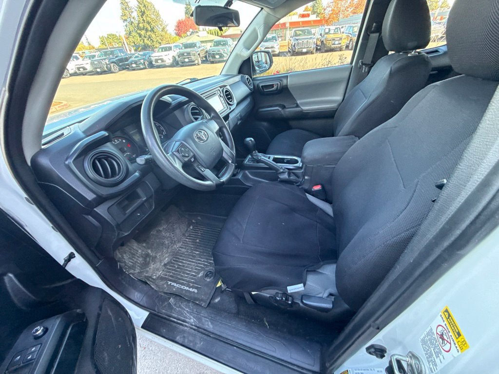 2017 Toyota Tacoma SR
