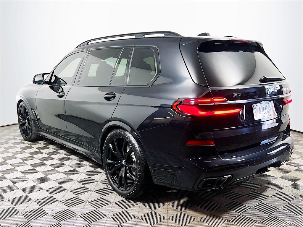 2024 BMW X7 M60i