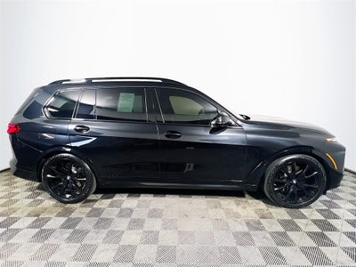 2024 BMW X7 M60i