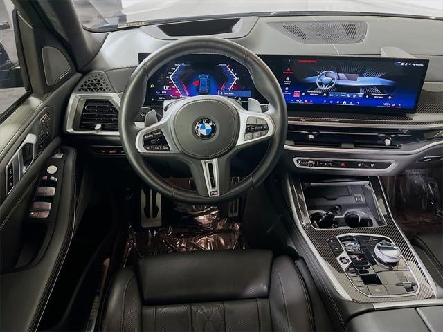2024 BMW X7 M60i