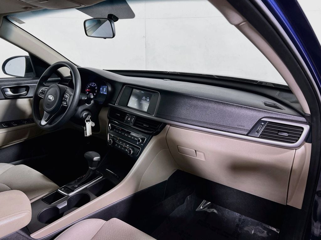 2018 Kia Optima LX - Photo 25