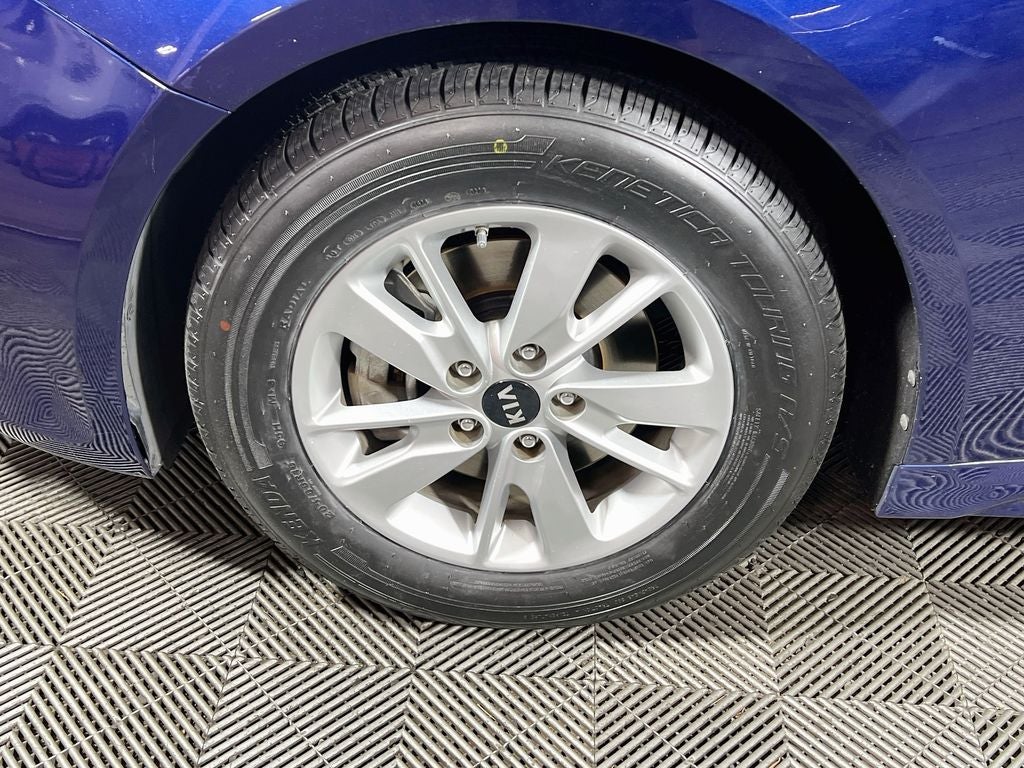 2018 Kia Optima LX - Photo 27