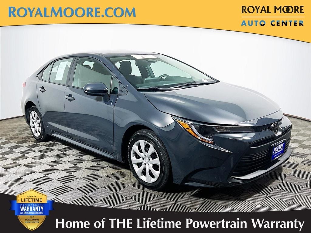 2026 Toyota Corolla LE CVT's photo