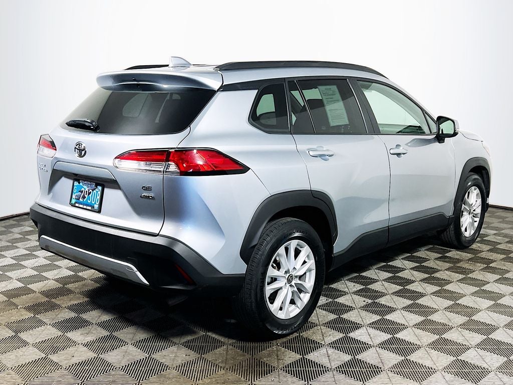 2023 Toyota Corolla Cross LE