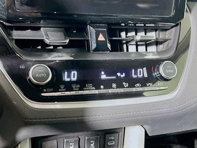2025 Toyota Corolla Cross XLE