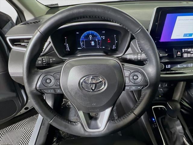 2025 Toyota Corolla Cross XLE