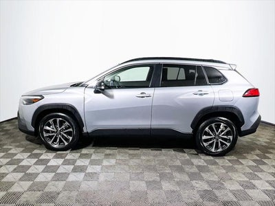 2025 Toyota Corolla Cross XLE
