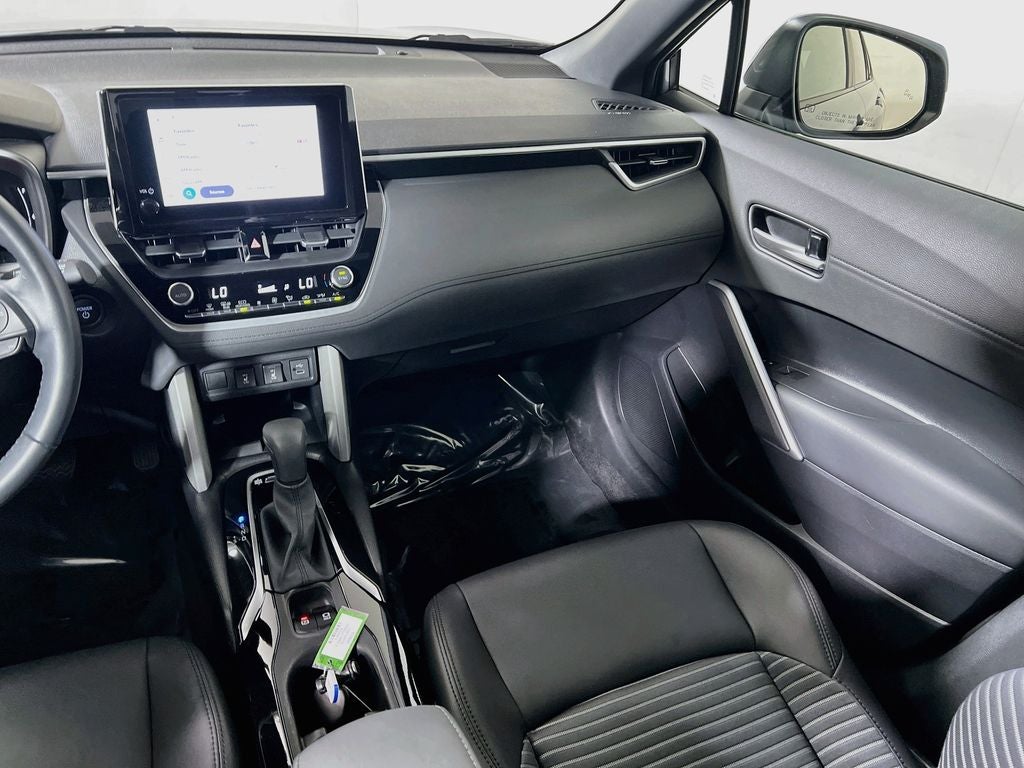 2024 Toyota Corolla Cross Hybrid XSE