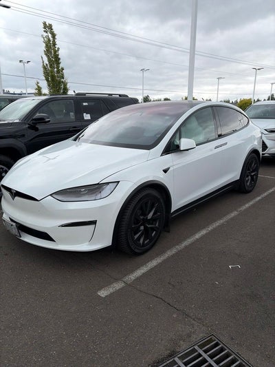 2023 Tesla Model X Base