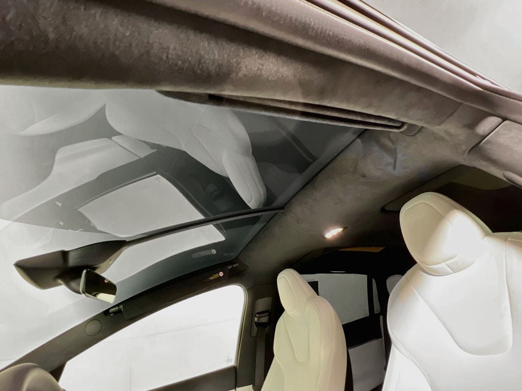 2023 Tesla Model X Standard Range