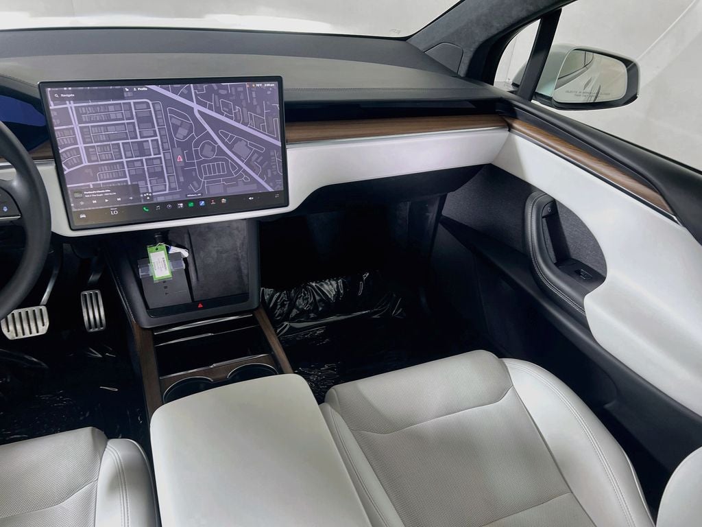 2023 Tesla Model X Standard Range
