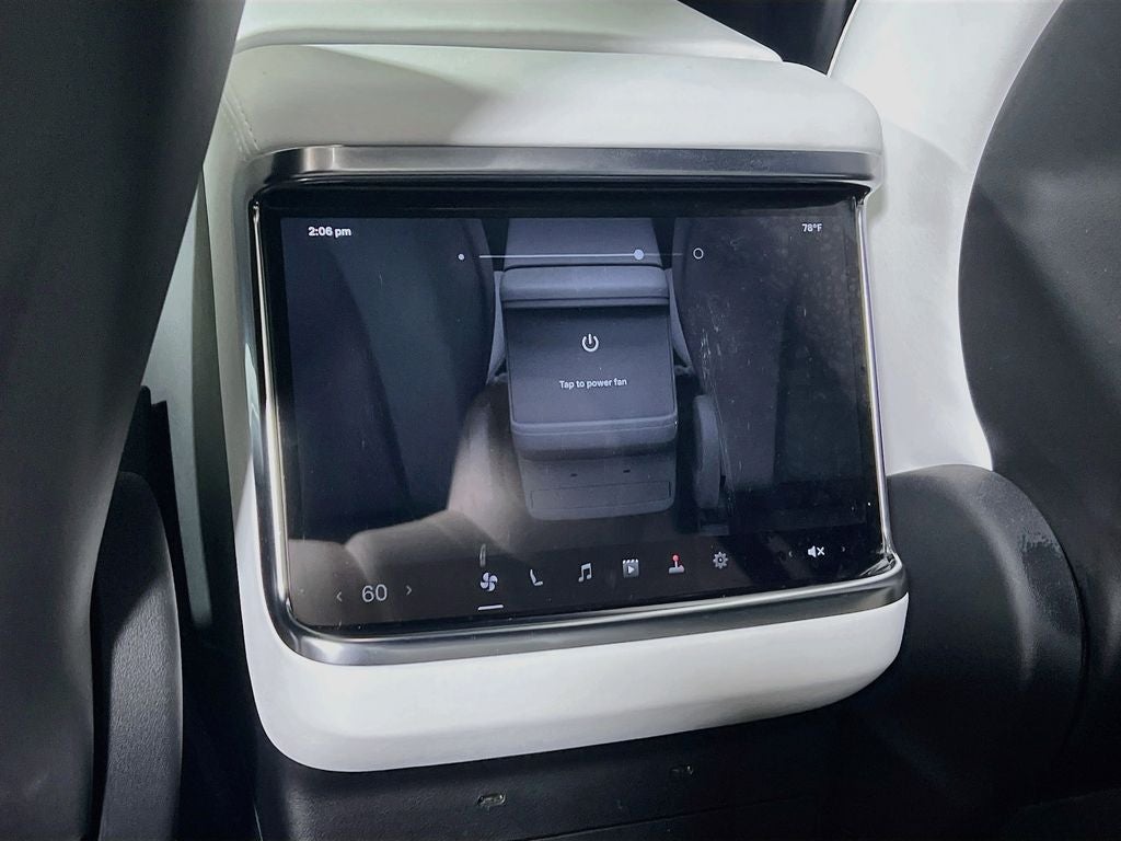 2023 Tesla Model X Standard Range