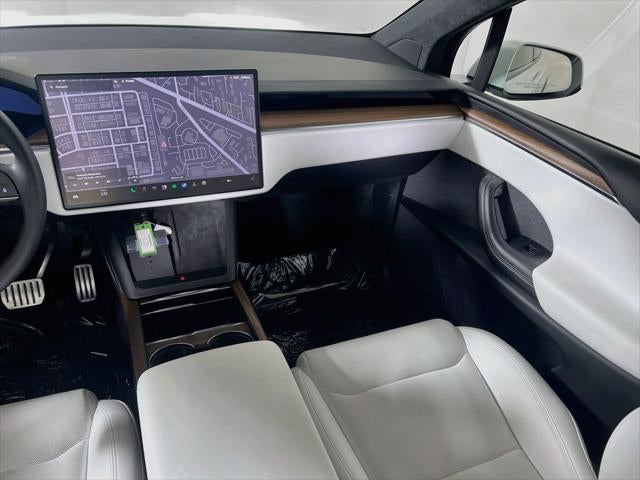 2023 Tesla Model X Standard Range