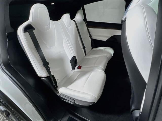 2023 Tesla Model X Standard Range