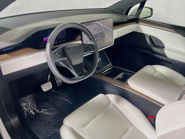 2023 Tesla Model X Standard Range