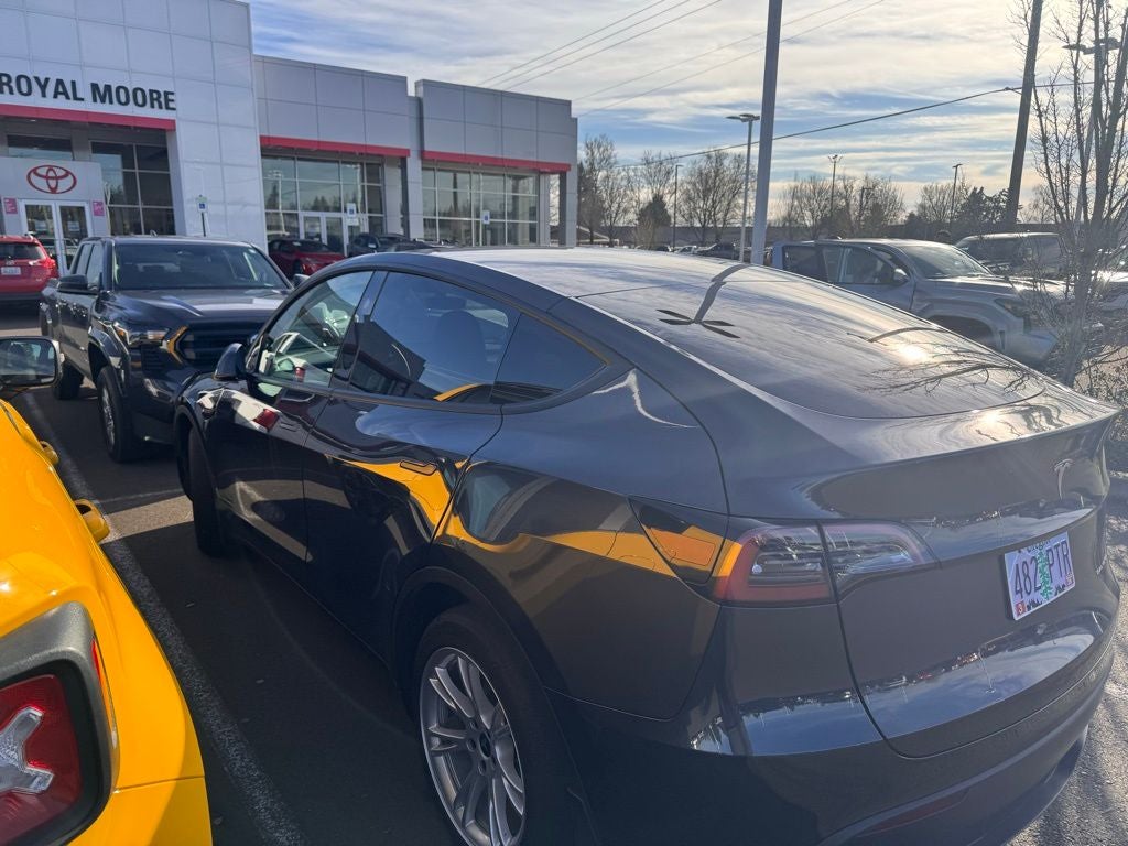 2024 Tesla Model Y Long Range