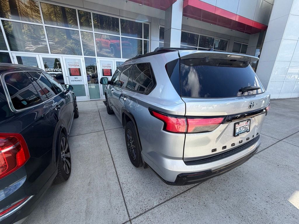2023 Toyota Sequoia Platinum