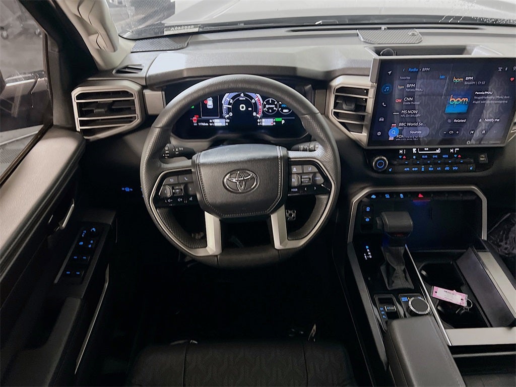 2024 Toyota Sequoia SR5