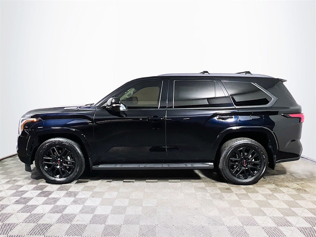 2024 Toyota Sequoia SR5