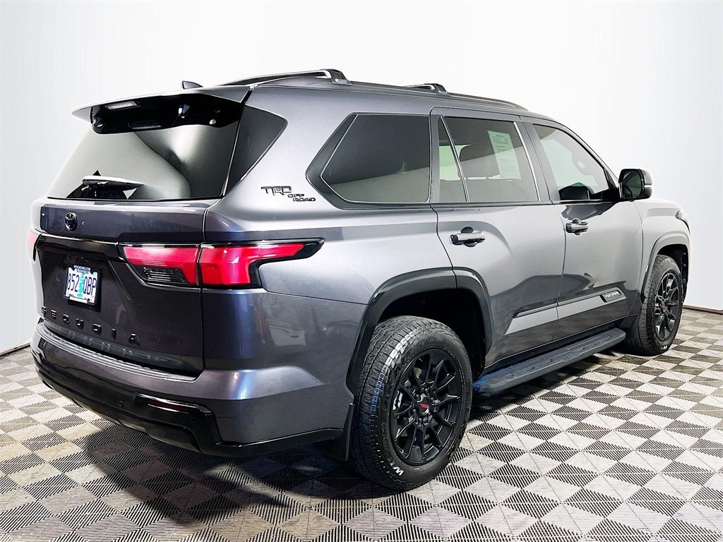 2024 Toyota Sequoia Platinum