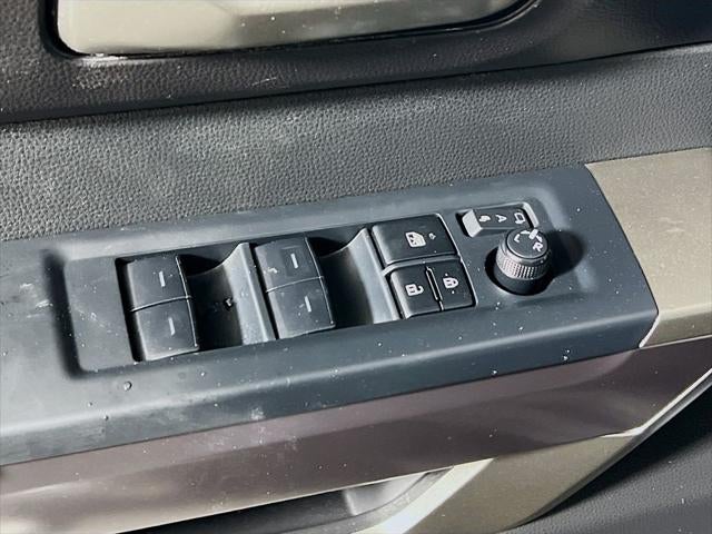 2025 Toyota Sequoia SR5