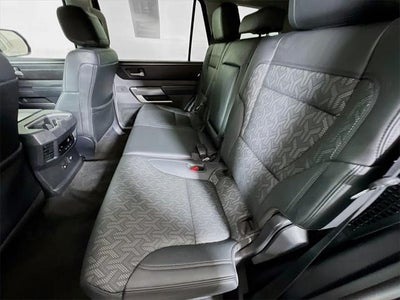 2024 Toyota Sequoia SR5