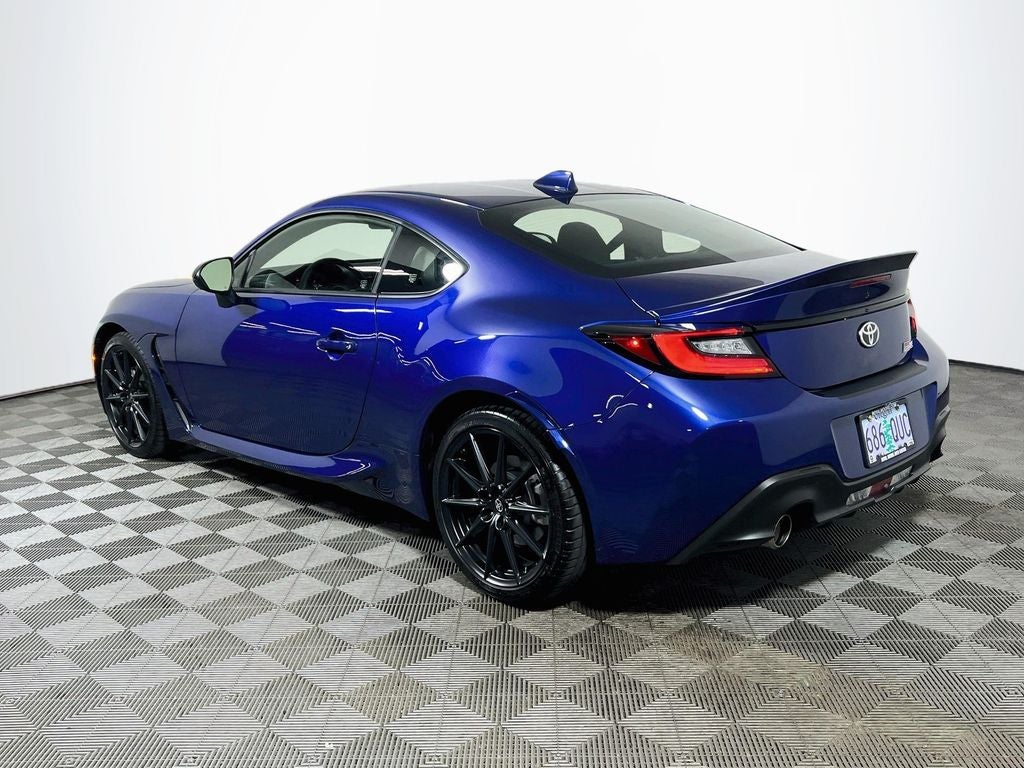 2025 Toyota GR86 Premium