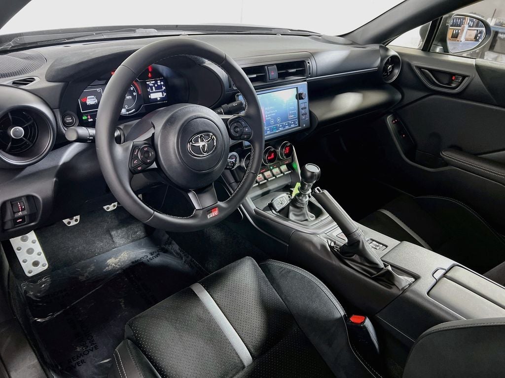 2025 Toyota GR86 Premium