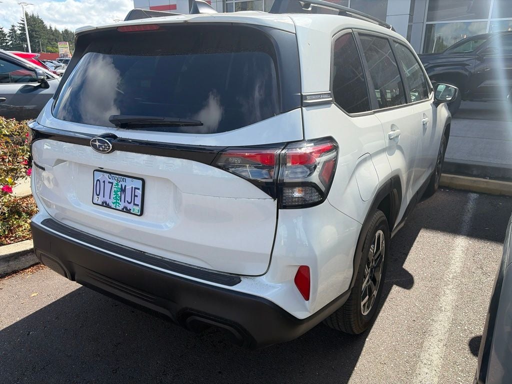 2025 Subaru Forester Premium