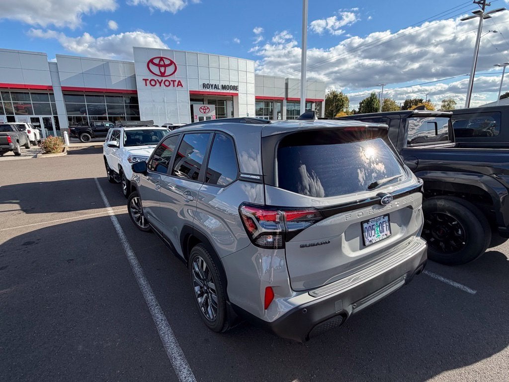 2025 Subaru Forester Touring