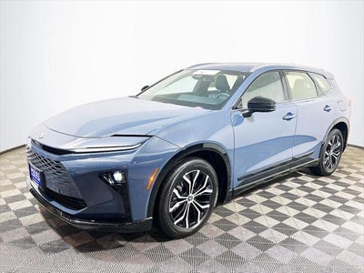 2025 Toyota Crown Signia XLE