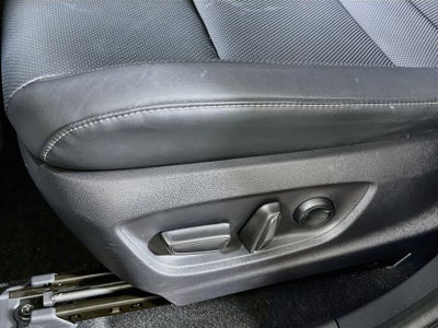 2025 Toyota Crown Signia XLE