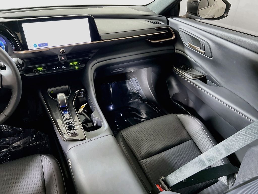 2025 Toyota Crown Signia XLE