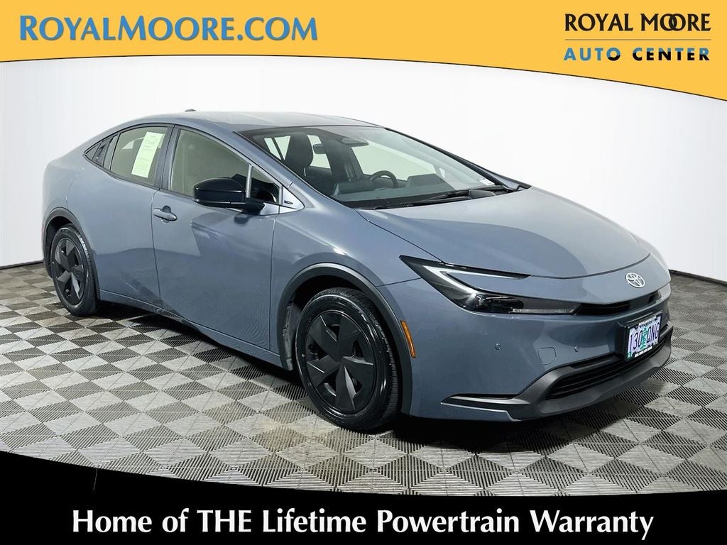 2025 Toyota Prius