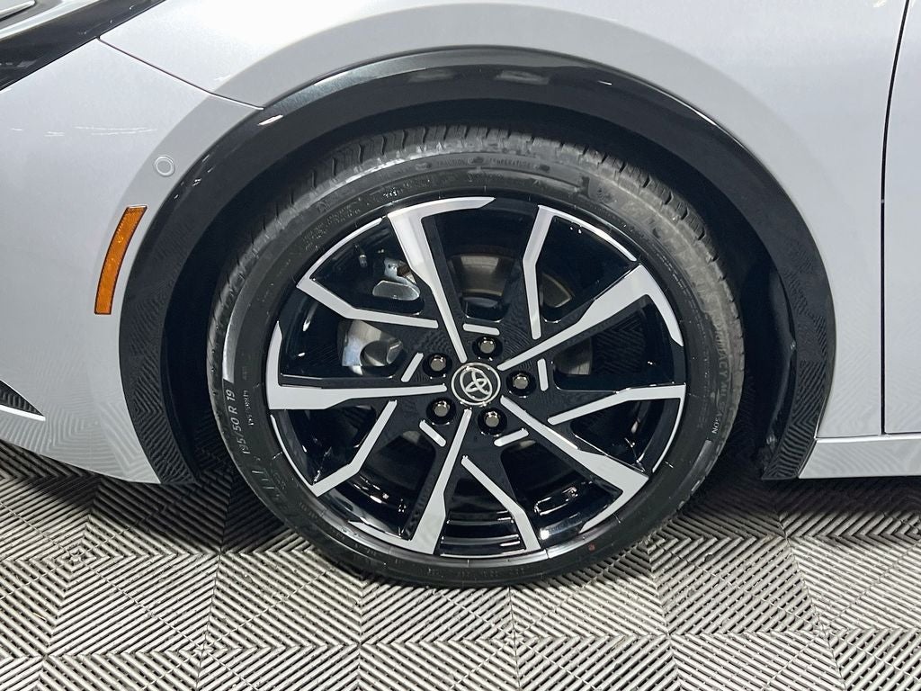 2025 Toyota Prius Plug-In Hybrid XSE Premium
