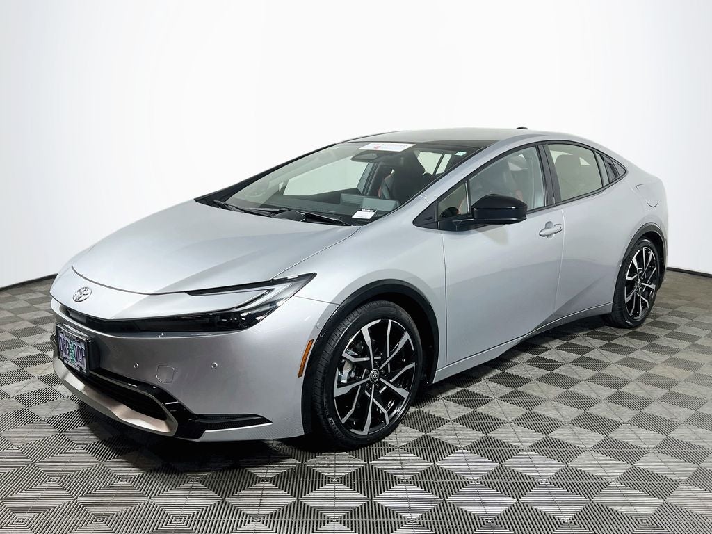 2025 Toyota Prius Plug-In Hybrid XSE Premium