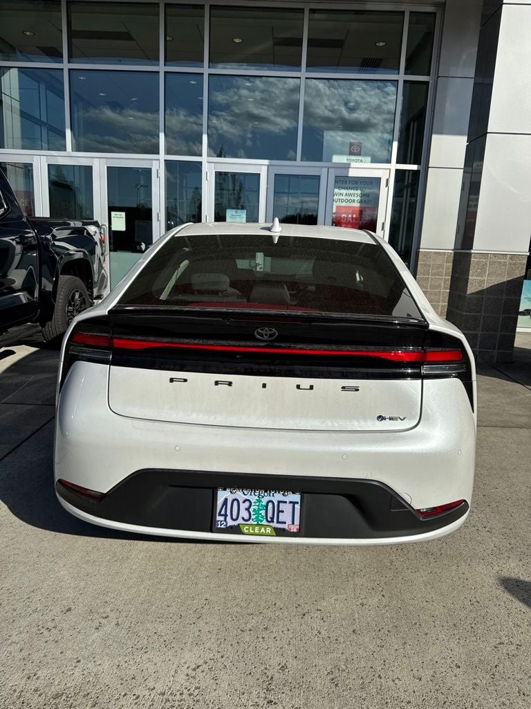 2024 Toyota Prius LE