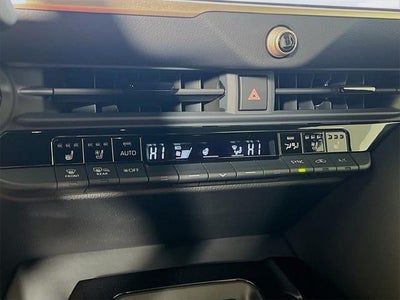 2025 Toyota Crown Platinum