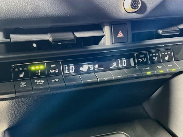 2023 Toyota Crown Platinum