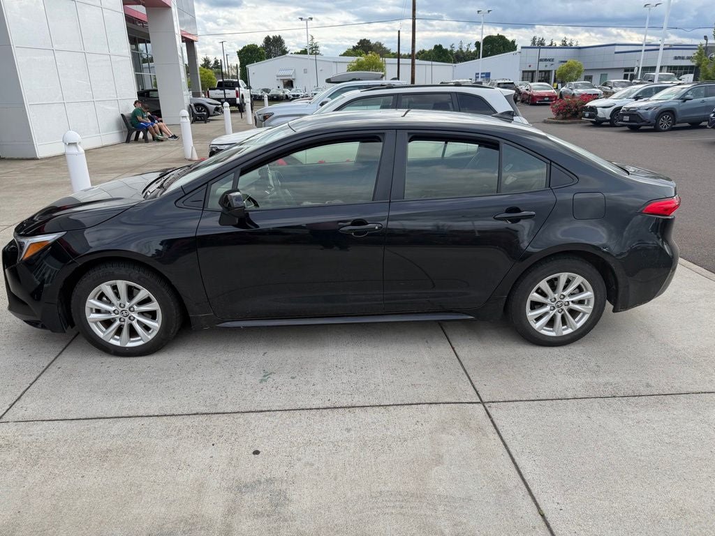 2025 Toyota Corolla Hybrid LE