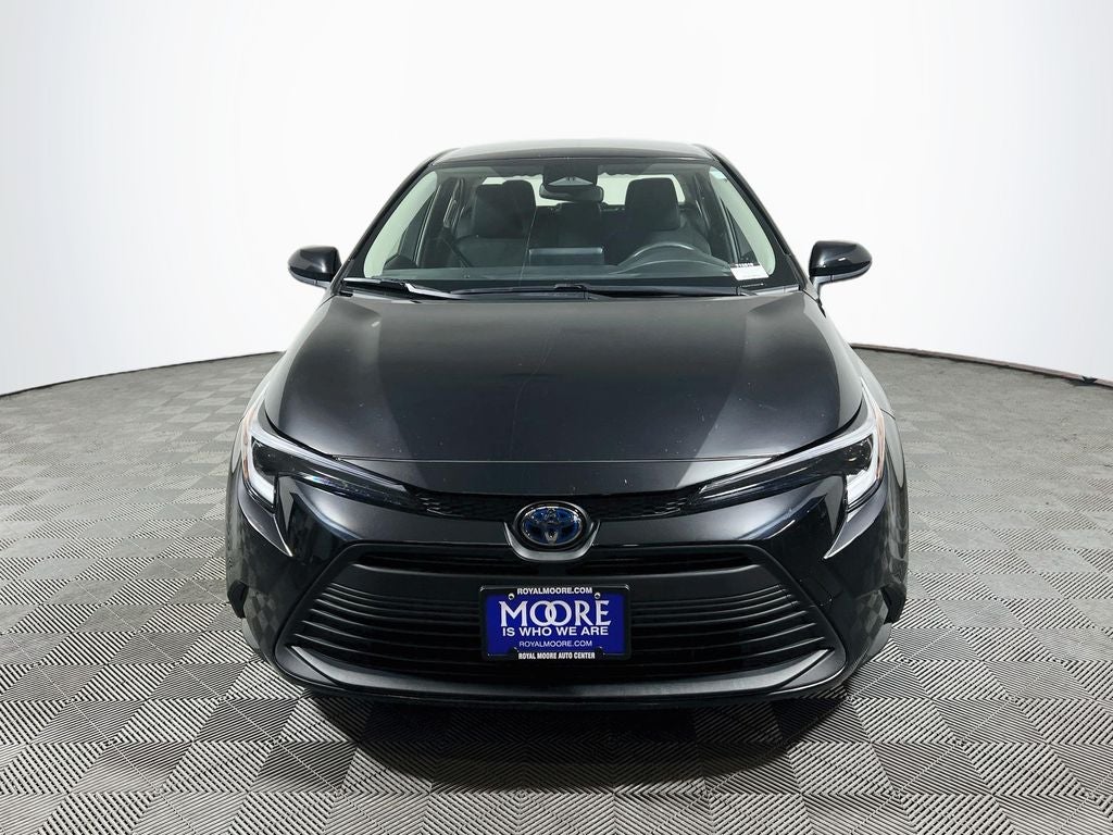 2025 Toyota Corolla Hybrid LE